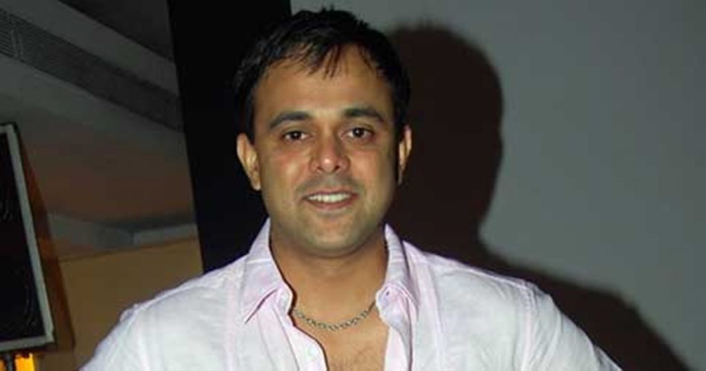 Sumeet Raghavan shared the post and expressed his anger as Marathi films are not getting theatres