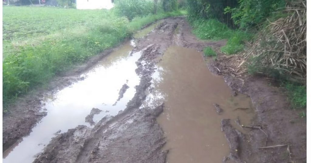 "Bring a four wheeler to the village and get a prize of Rs 51 thousand", a strange offer of villagers in Aurangabad district