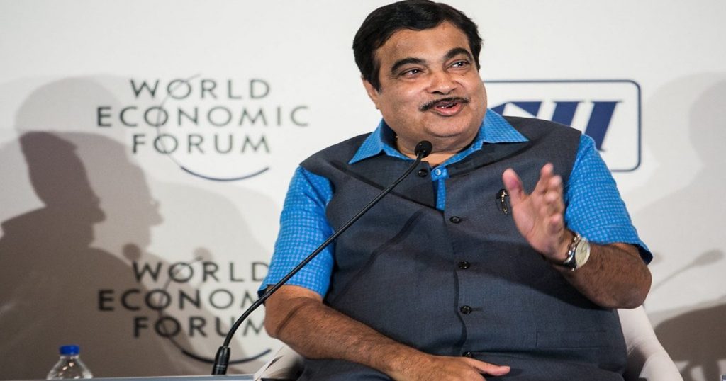 Gadkari gave a panacea solution to the traffic problem, the plan of flying buses will be brought to Pune