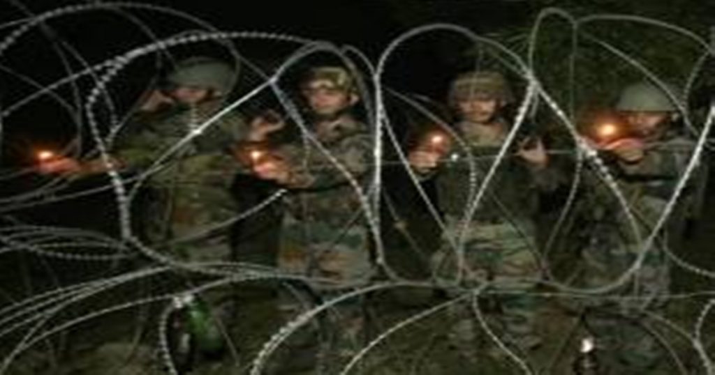 Brave soldiers celebrated Diwali at the border of the country, gave a proud message to the people