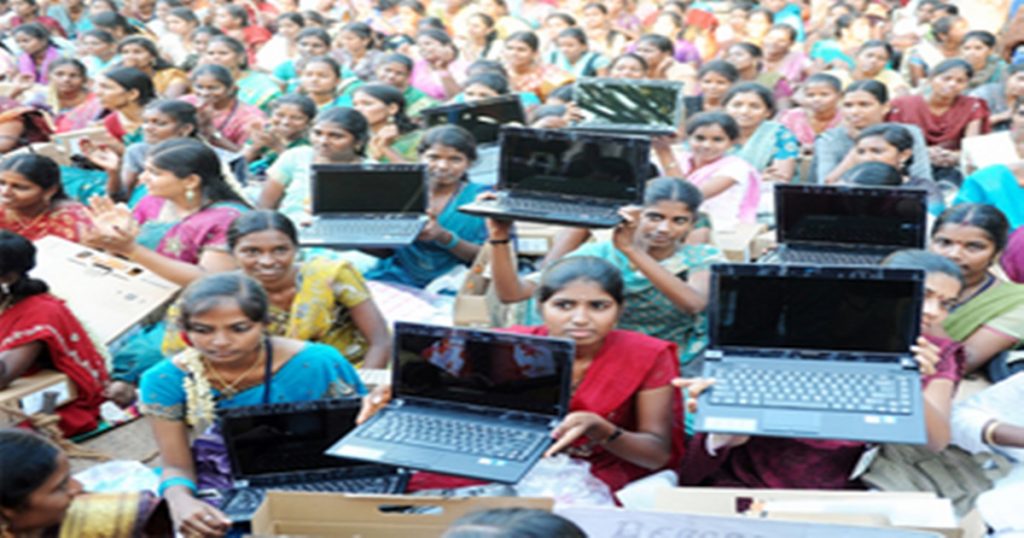 Central government to give free laptop to students?