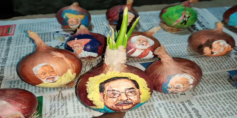 The farmer drew Narendra Modi's picture on the onion as he was angry that there was no price for the onion