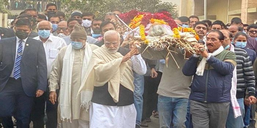 Prime Minister Modi pays tribute to his mother