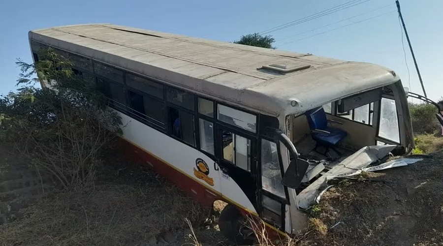Breaking! ST Bus Fatal Accident; 40 people injured