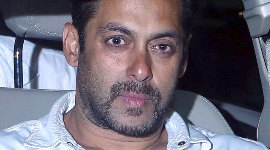 On seeing Salman Khan, Netkari said, "Our hero is looking old now".