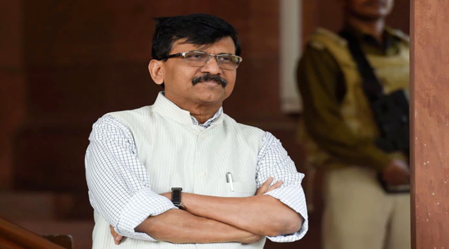 In contact with the country's leading leader Uddhav Thackeray, Sanjay Raut's big statement