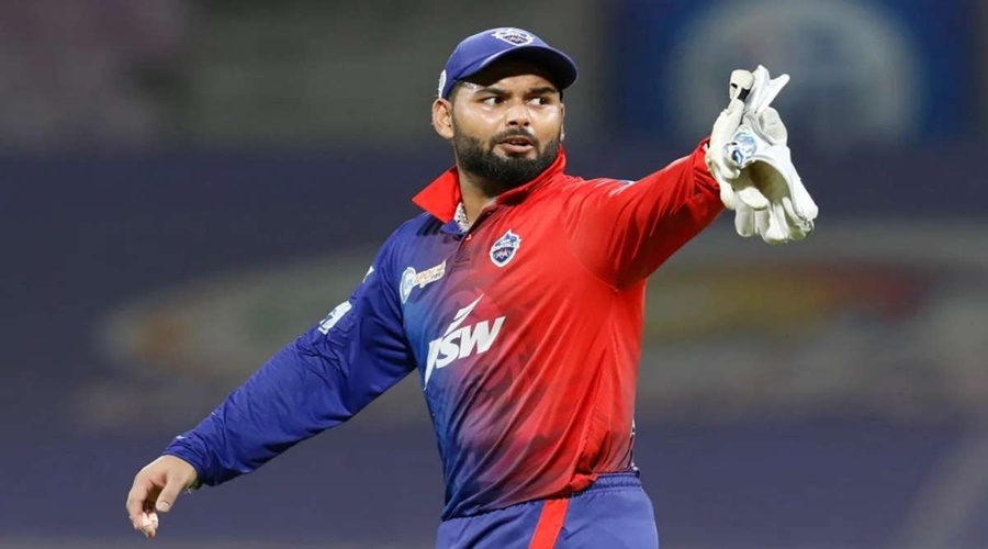 Big news! Rishabh Pant in the field for Delhi's support