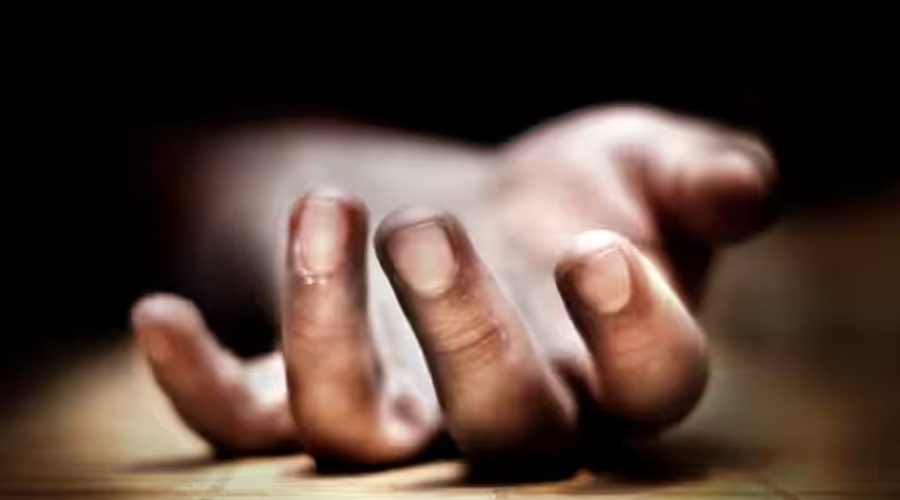 Big news! A college student commits suicide due to ragging in Pune