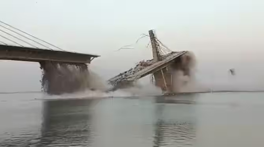 Big news! 1700 crores bridge collapsed in river Ganga and…you will also be shocked by watching the video