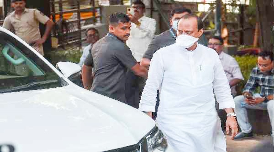 The biggest news of the moment! Sharad Pawar's meeting with Ajit Pawar MLAs again, sparks discussions