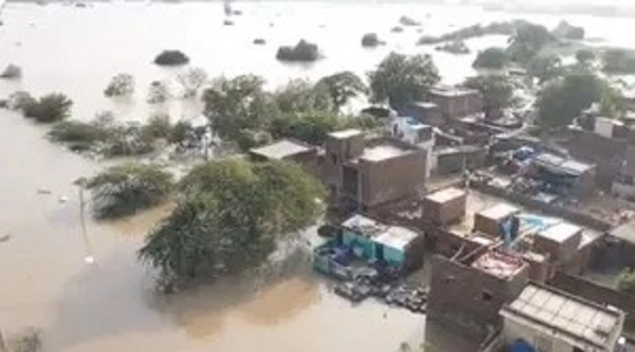 Shocking! Delhi drowned, water piled up at the door of the Supreme Court