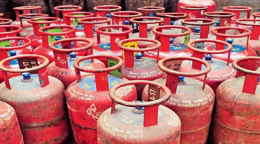 Breaking! Major reduction in domestic gas cylinder price, biggest decision taken by Modi government