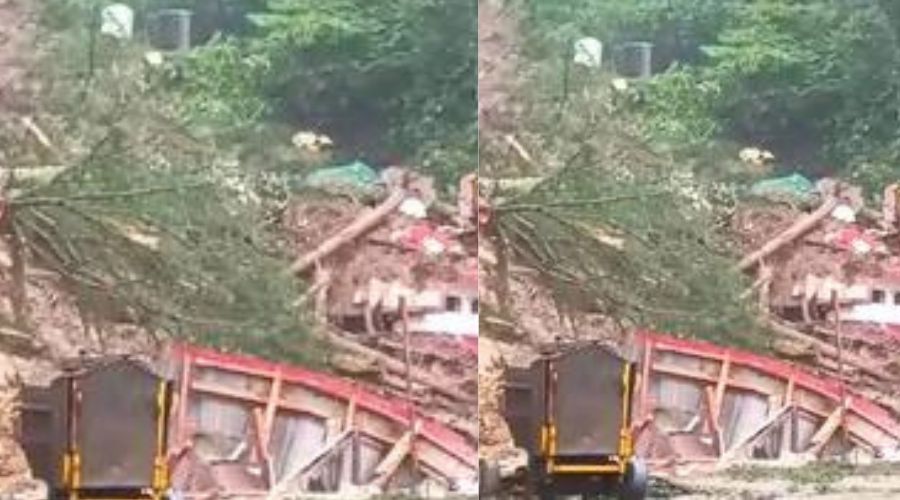 Wrath of nature! Bhuskhalan, the temple collapsed; 21 devotees died