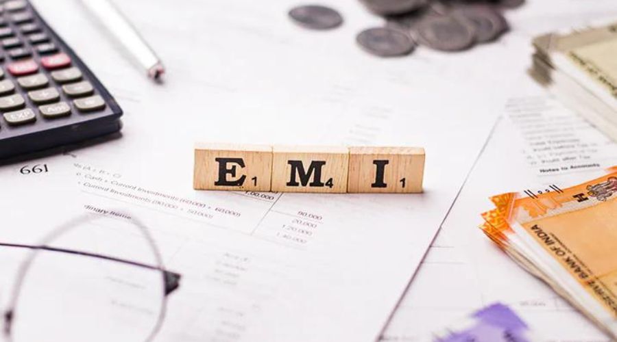 A big blow from these banks to customers! Increase in EMI installments