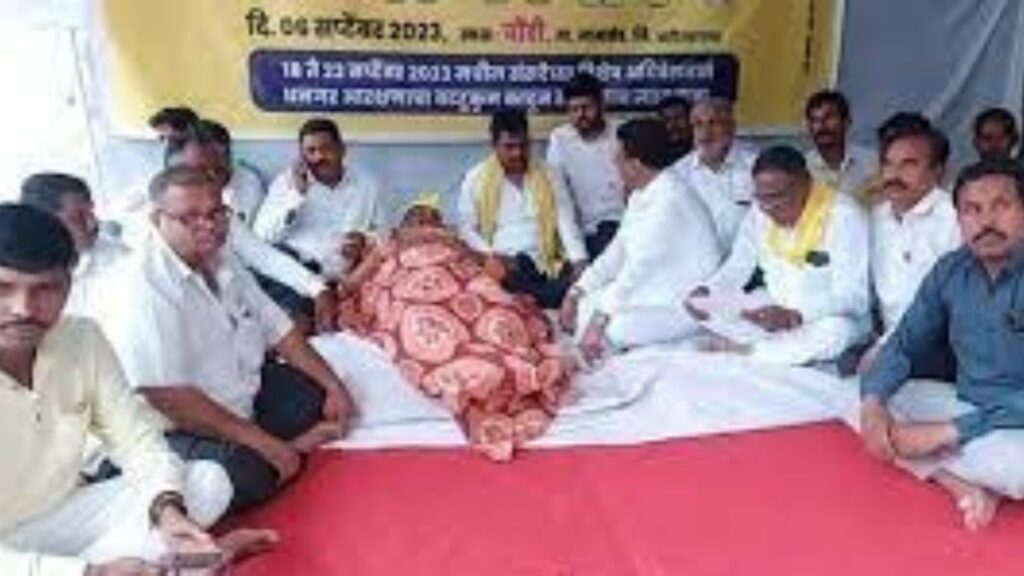 Hunger striker sitting for Dhangar reservation health deteriorated, immediately sent to Pune